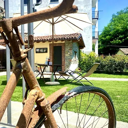 Casa Con Giardino Monferrato Il Fienile *