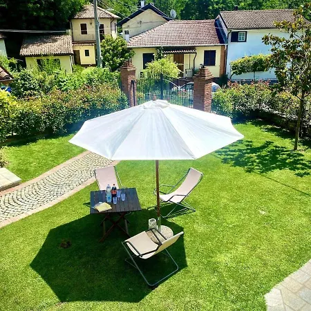 Casa Con Giardino Monferrato Il Fienile Grognardo